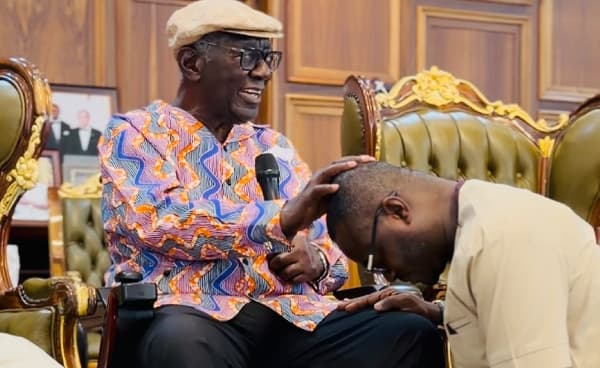 Kufuor charges Nhyiaeso NPP Chairman to strengthen party's base