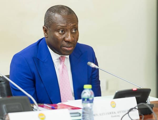 NPP MPs face threats anytime they criticise NDC - Minority Leader alleges