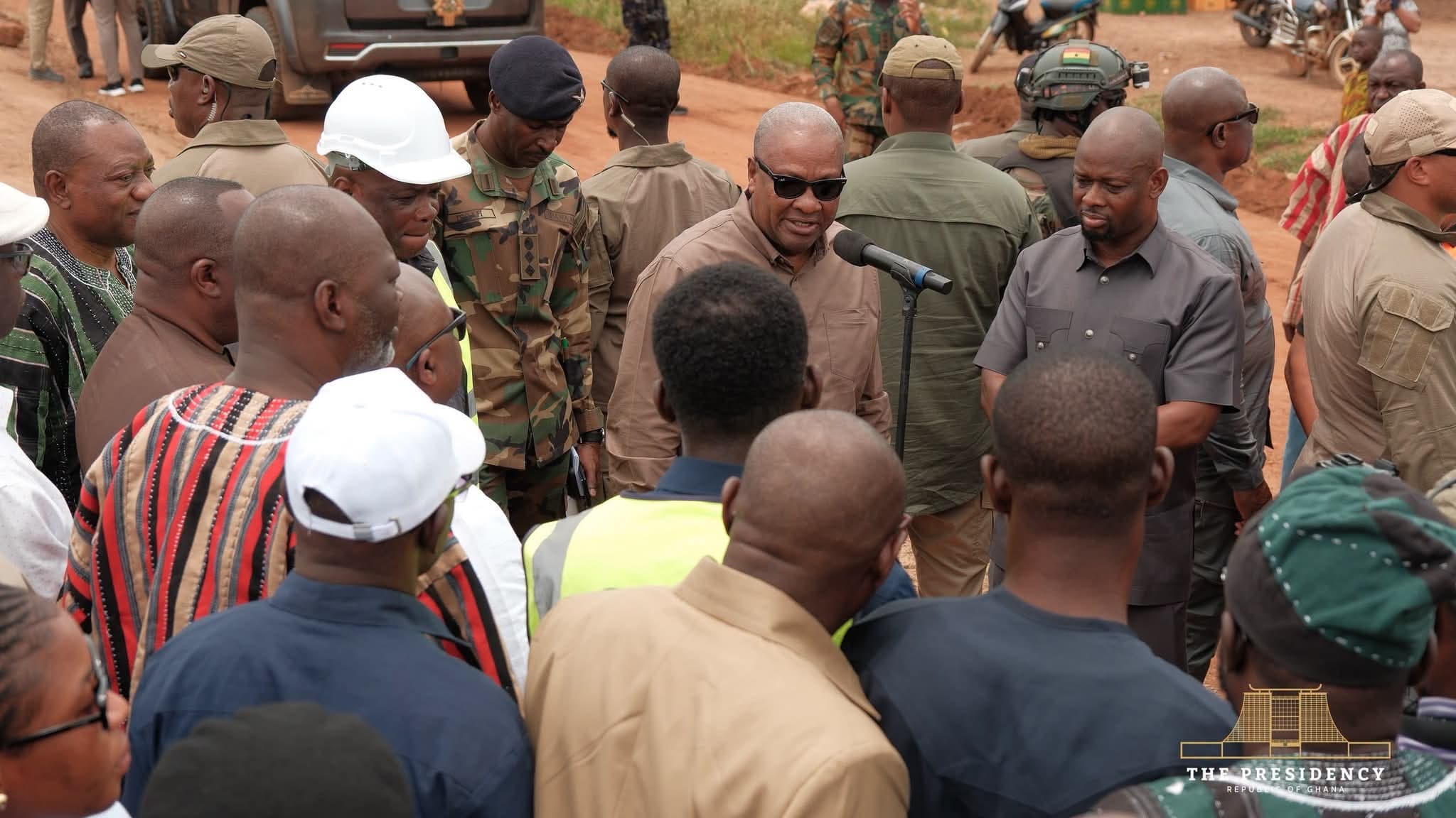 Mahama inspects ongoing construction works on Wa-Han Road
