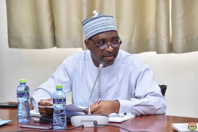Interior Minister appeals to citizens to share information without excessive financial demands