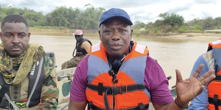 Lands Minister vows to fight galamsey ‘all the way’, targets financiers