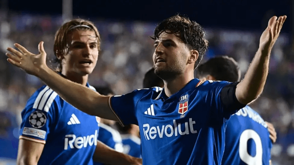 Como ease past Leipzig in dream Champions League debut