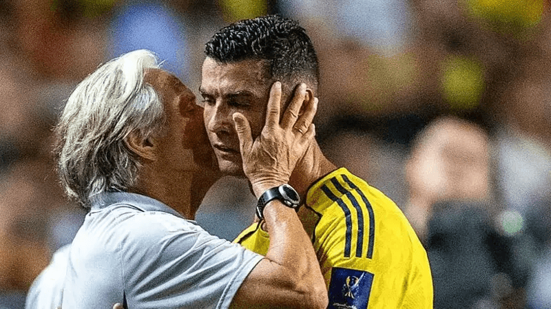 Portugal boss says door open for Ronaldo return