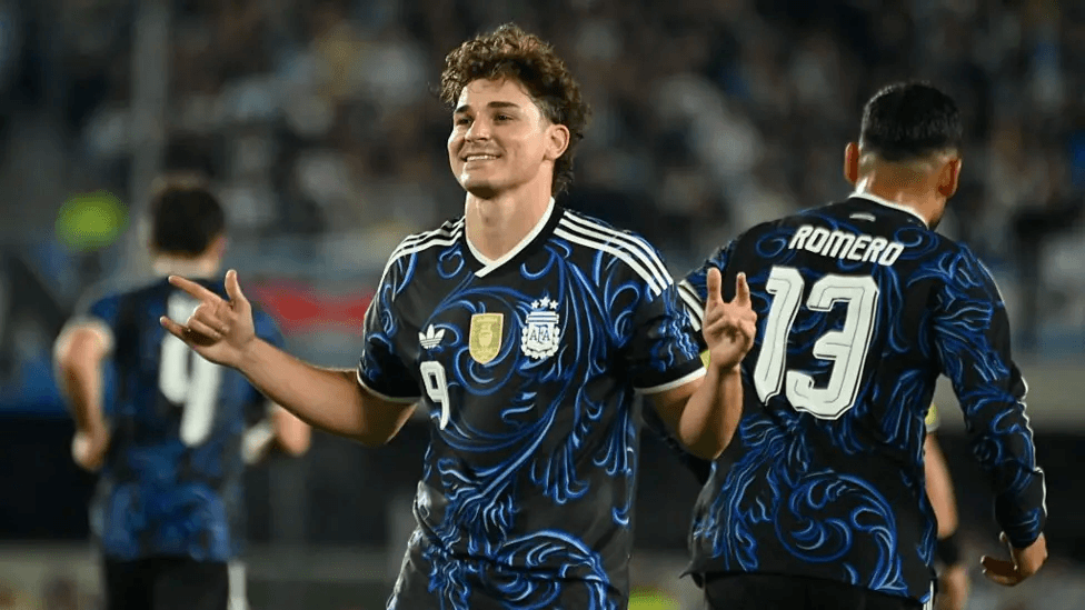 Argentina hit 7 as Burkina Faso land five hours before kick-off