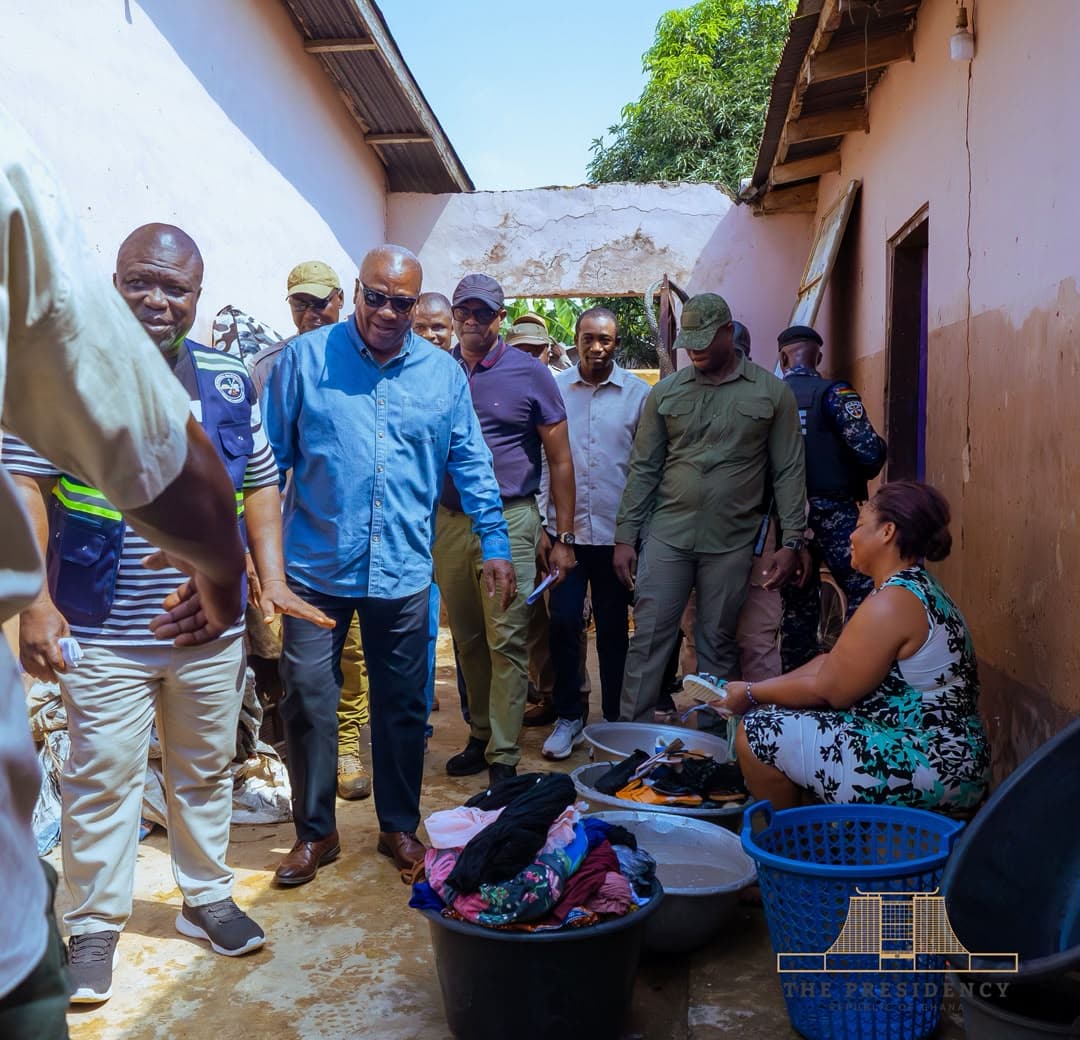 President Mahama sympathises with, donates relief items to Hohoe flood victims