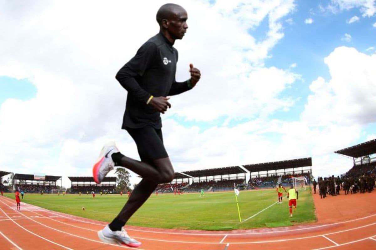 PREMIUM Seven Continents, one message: Kipchoge’s unity and literacy mission At 41, the two-time Olympic champion is no longer chasing records or podium finishes. Athletics 22 min ago