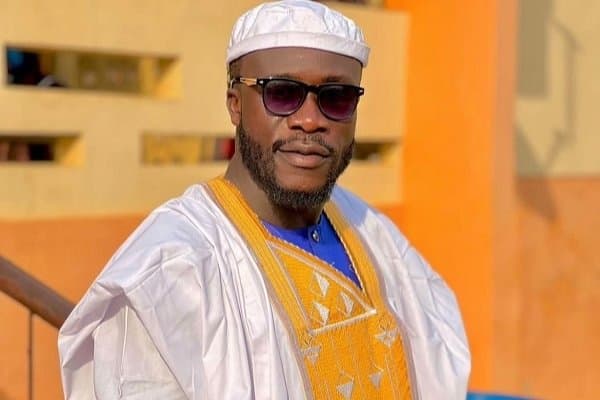 Dr Likee signs ambassadorial deal with EBA Motors