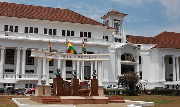 Declare legal vacation for Superior Courts unconstitutional - Private citizen to Supreme Court