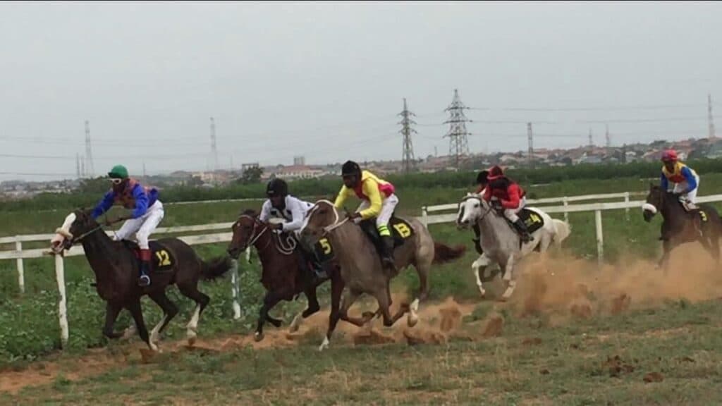Turf Club condemns Accra Race Course demolition, calls for Prez Mahama’s intervention