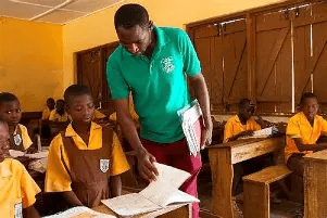 Pay teachers realistic income – Duncan Amoah to gov’t