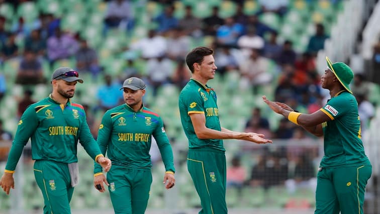 Proteas move closer to T20 Tri-Series final after Zimbabwe win